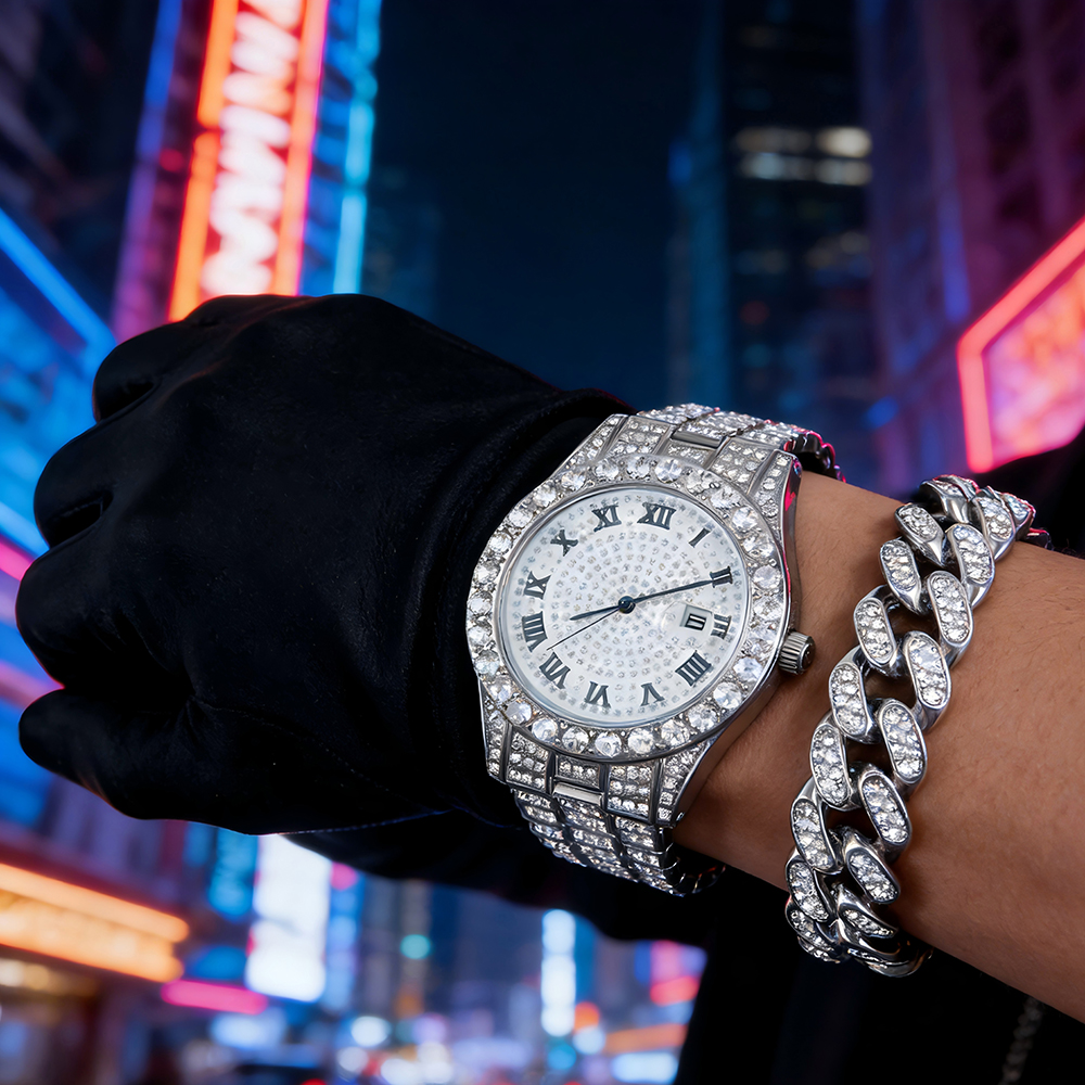1 Hip-hop Full Diamond Silver  - Luxury Watch News 评论和价格
