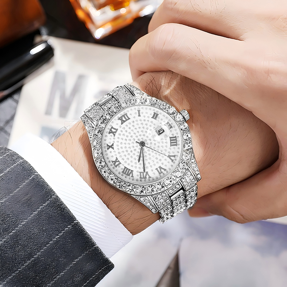 1 Hip-hop Full Diamond Silver  - Luxury Watch News 评论和价格