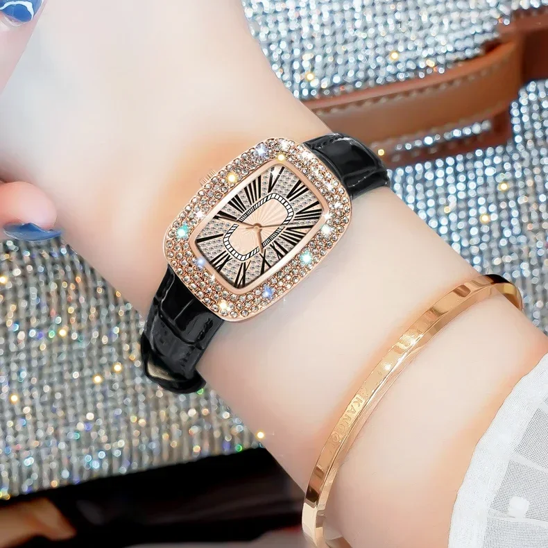 Trendy and fashionable women's - Luxury Watch Diamond 评论和价格